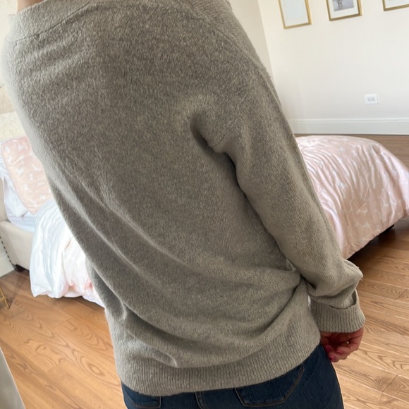 DEX - OVERSIZED LONG BUTTON DOWN CARDIGAN - Picture 8 of 15